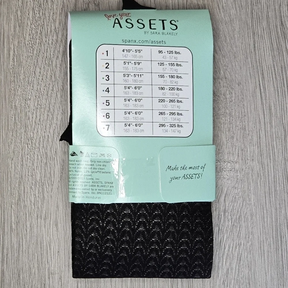 Spanx Love your Assets Textured Shaping Tights - Wish Bone Size 2 Black 2049 New